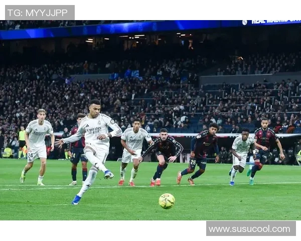 皇马击败巴萨，夺得西甲冠军，梅西点球失误成焦点